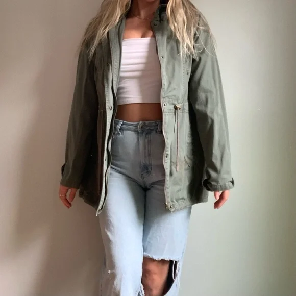 Light weight army green fall jacket - Picture 1 of 13